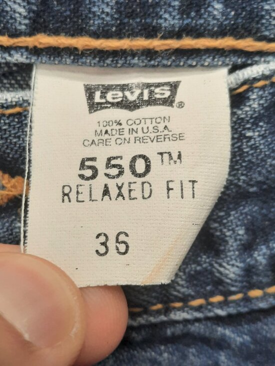 VTG 1999 Levi’s 550 Relaxed Fit Denim Shorts 36 Made in USA 90s Jorts Jeans - Picture 2 of 13